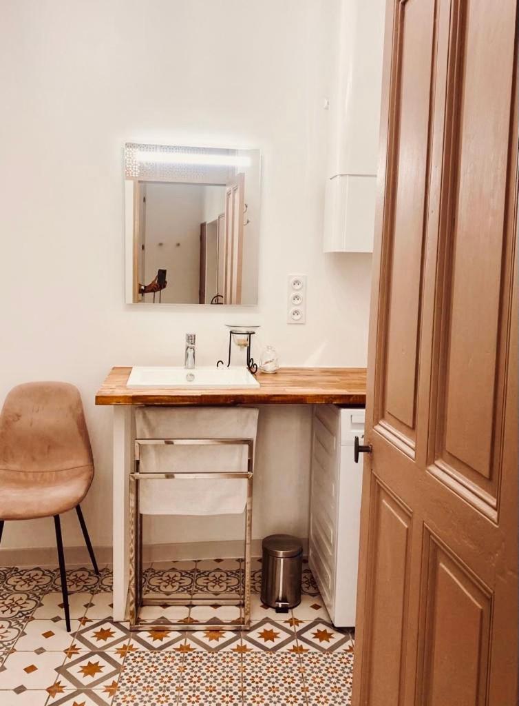 Appartement De Charme Авиньон Экстерьер фото